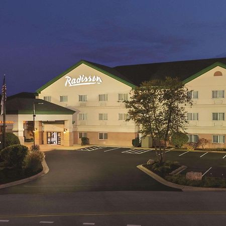 Radisson Hotel & Conference Center Rockford Bagian luar foto