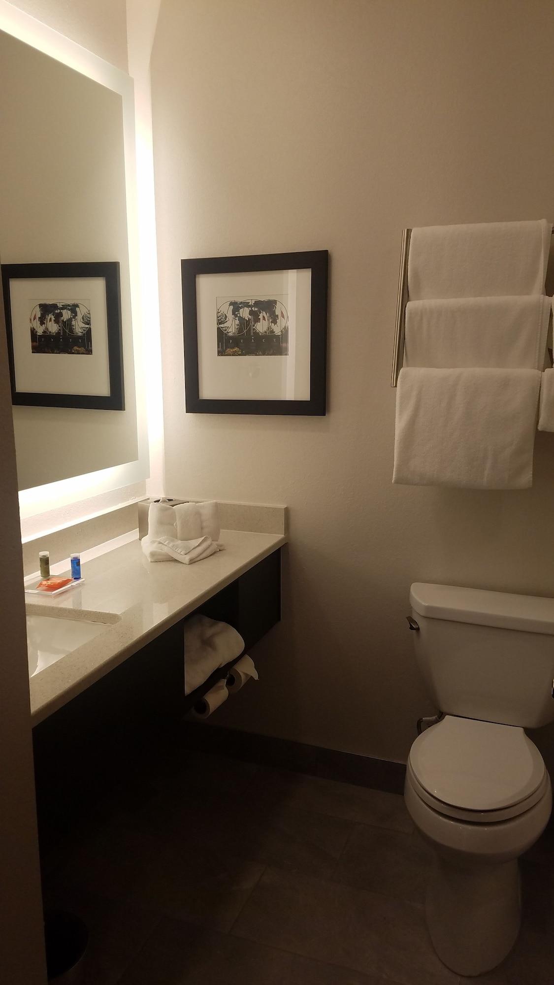 Radisson Hotel & Conference Center Rockford Bagian luar foto