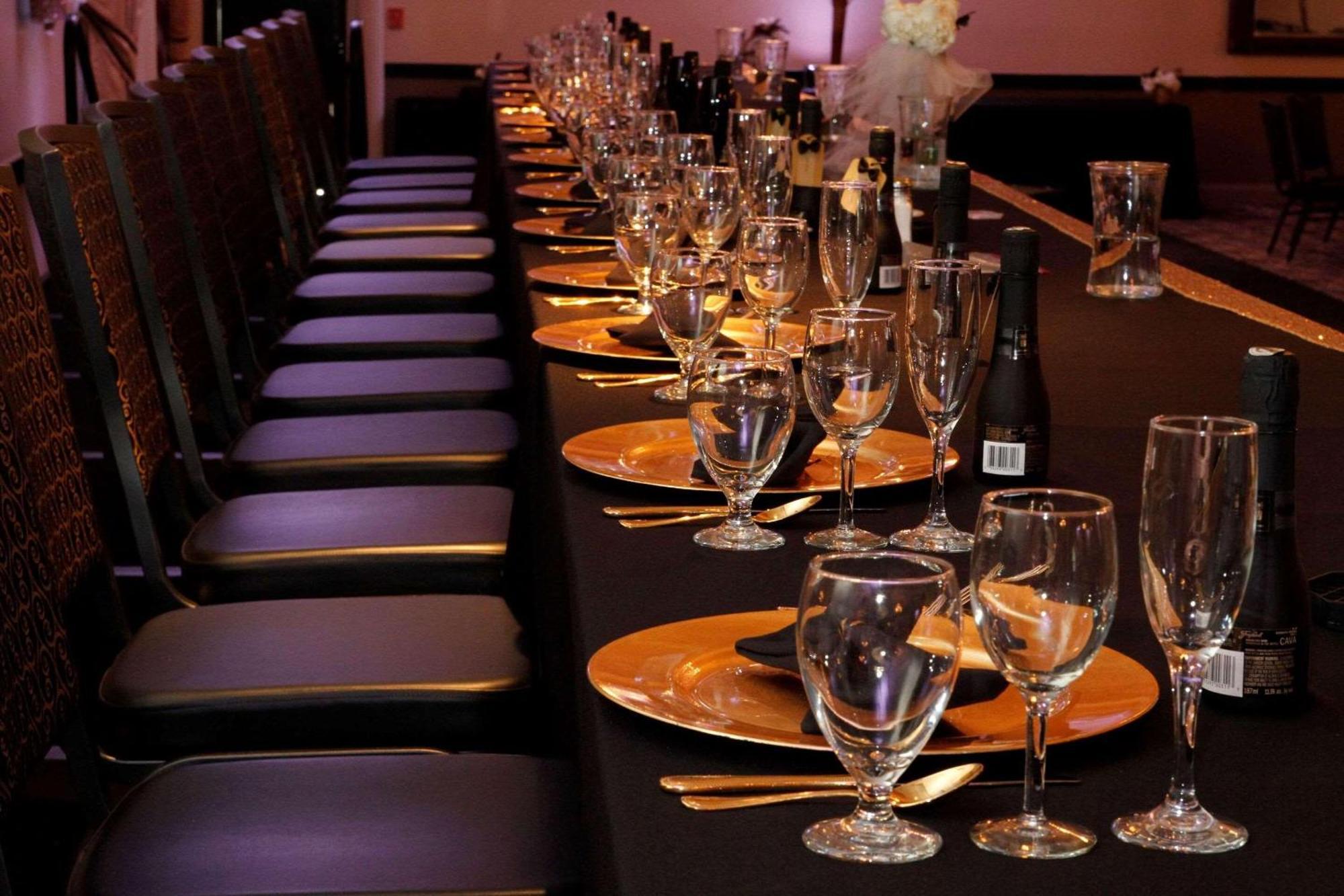 Radisson Hotel & Conference Center Rockford Bagian luar foto