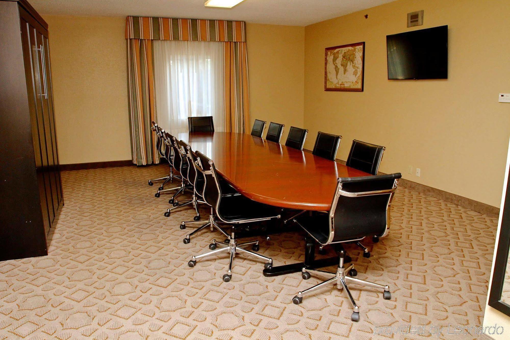 Radisson Hotel & Conference Center Rockford Bagian luar foto